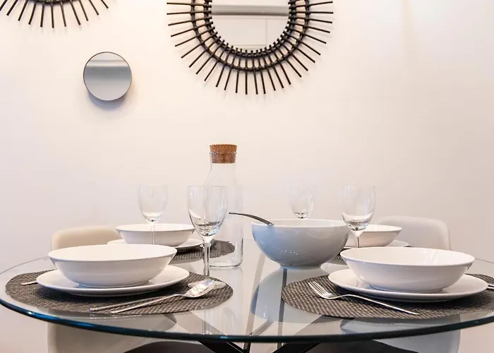 Elegant & Bright Flat By Lovelystay Porto