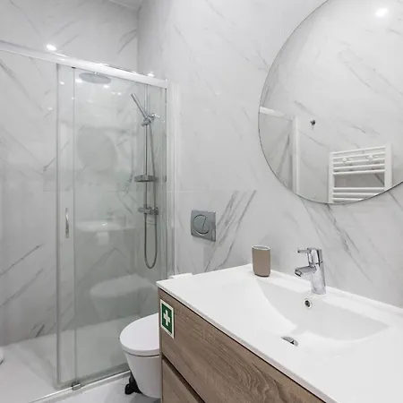 Elegant & Bright Flat By Lovelystay Apartamento