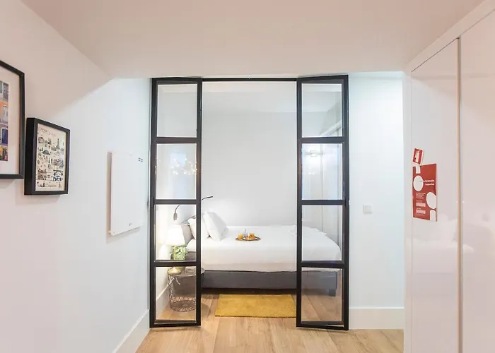 Elegant & Bright Flat By Lovelystay * Porto