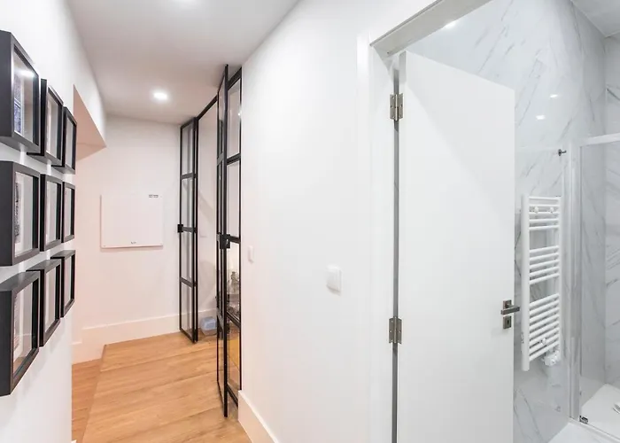 Apartmán Elegant & Bright Flat By Lovelystay *