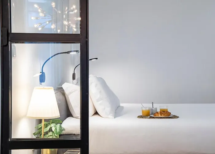 Apartment Elegant & Bright Flat By Lovelystay *