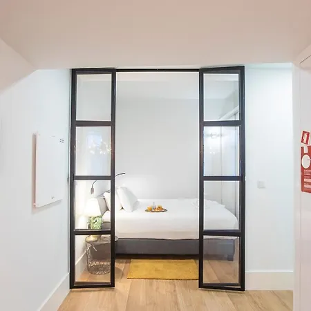 Elegant & Bright Flat By Lovelystay * ポルト